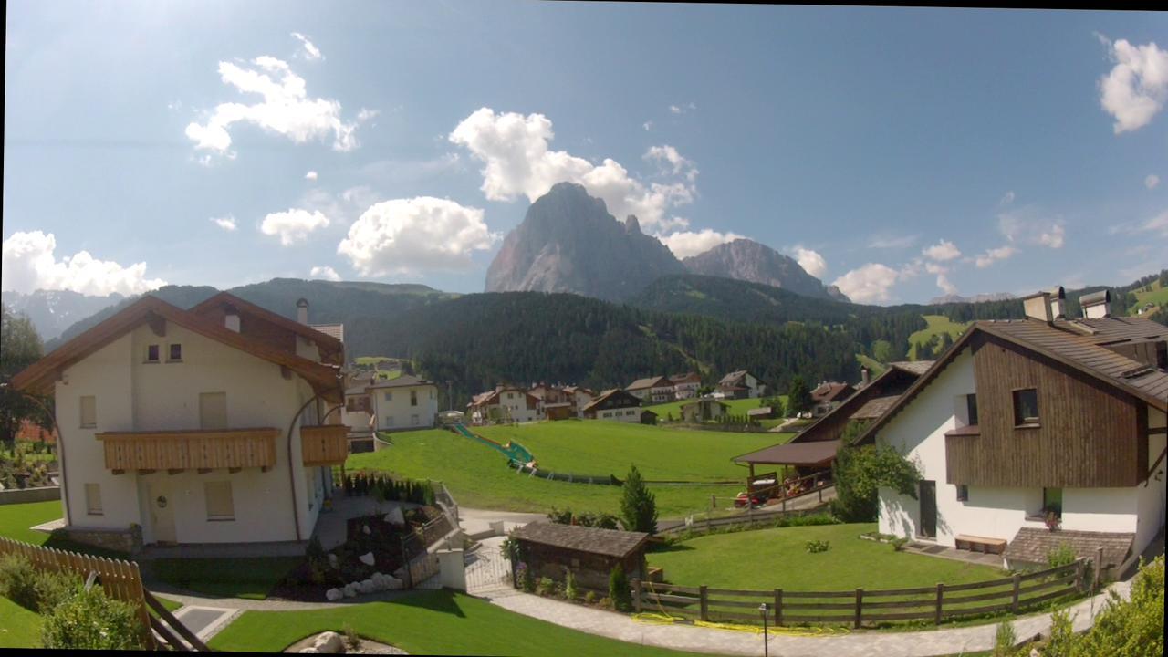 Hotel Pra Tlusel Selva di Val Gardena Luaran gambar